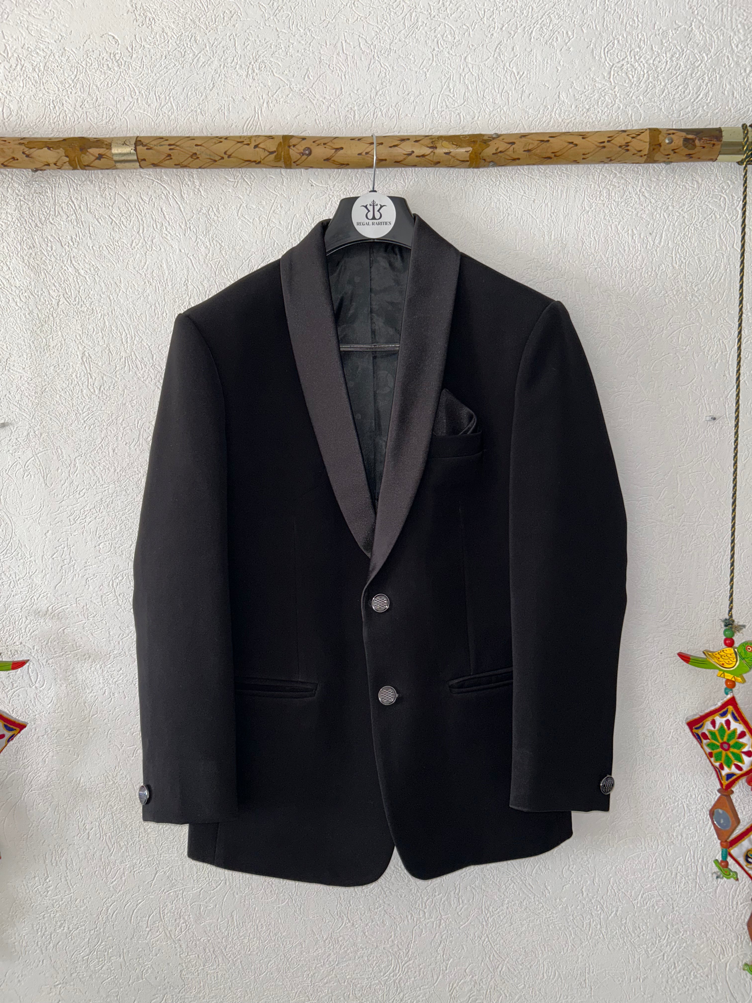 Elegant Premium A Black Blazer