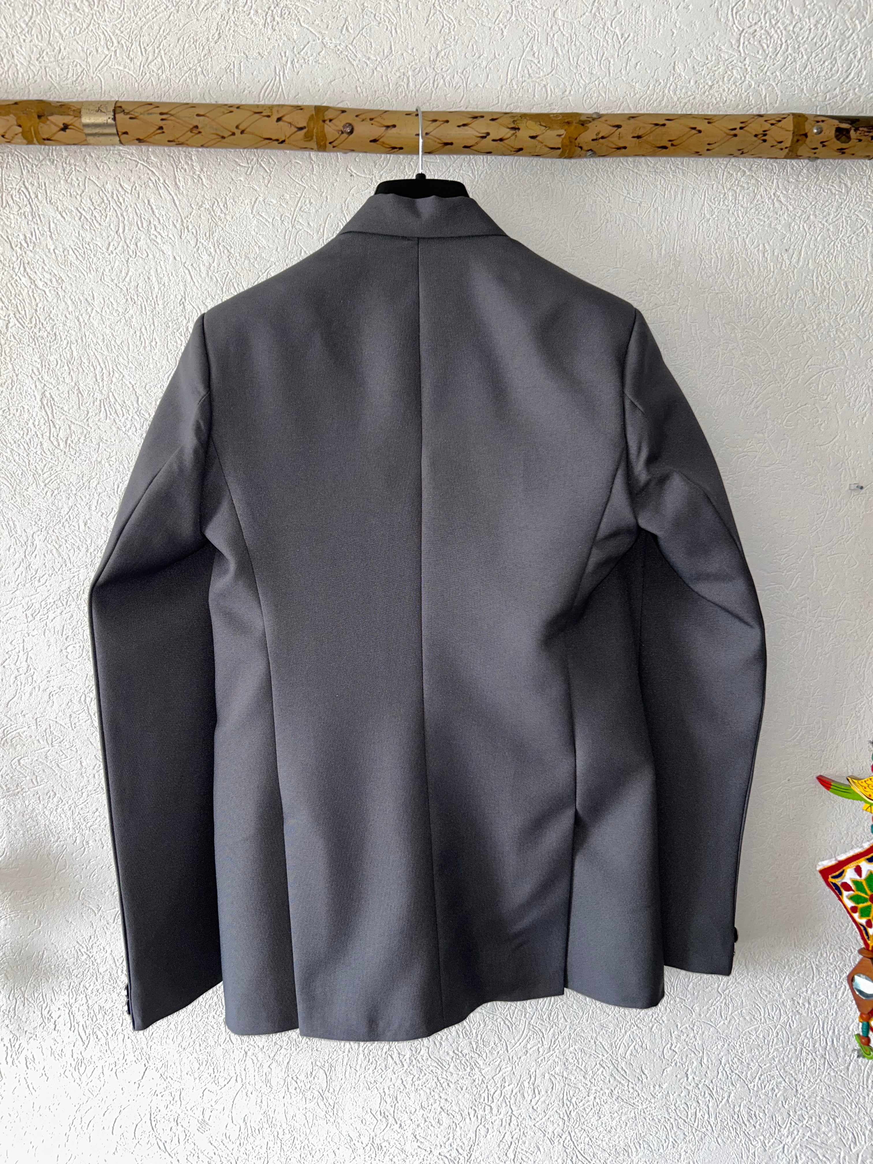 Elegant Charcoal Gray Blazer