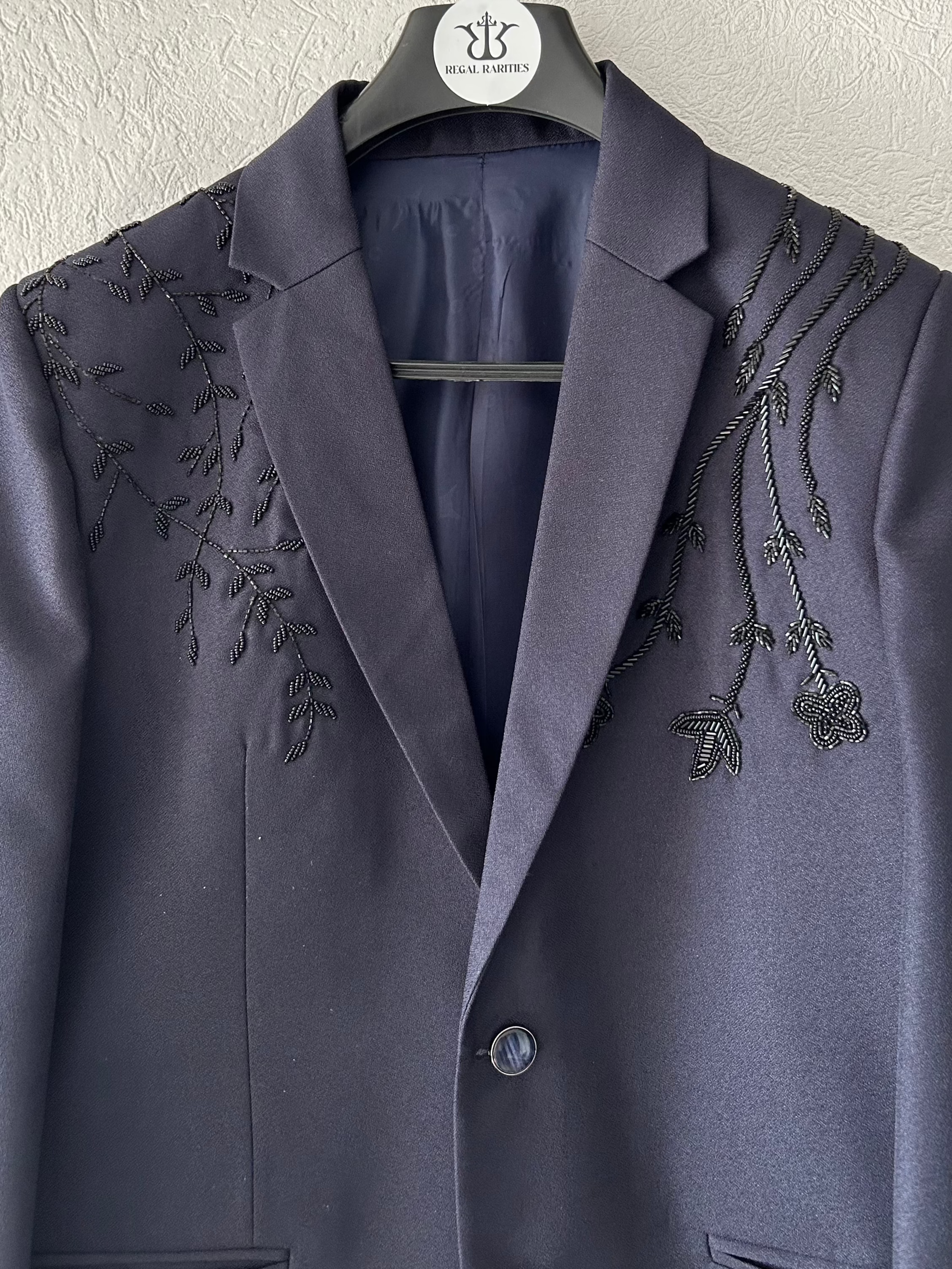 Le Leafy Breeze – Hand Embroidered Blazer
