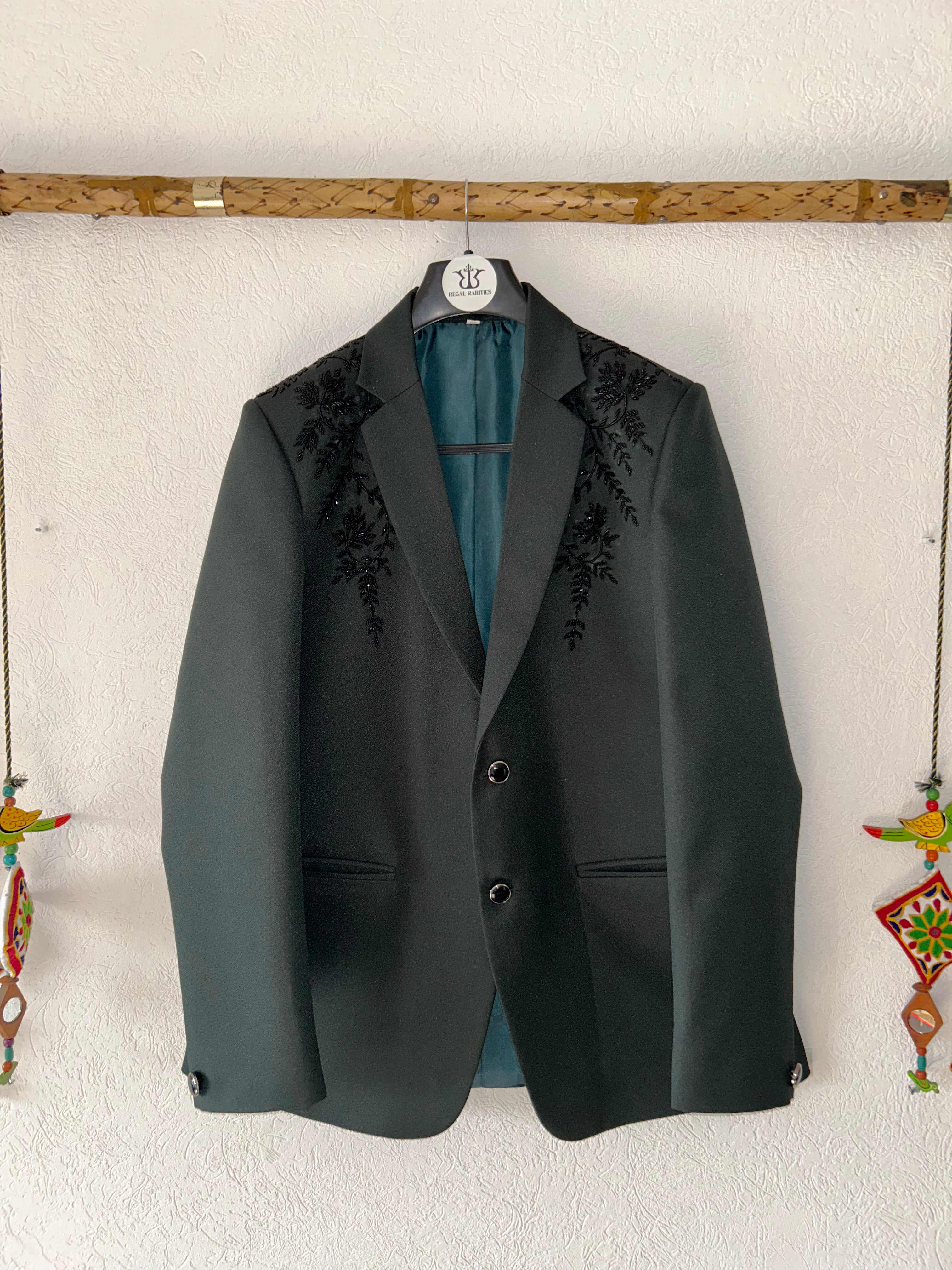 Le cannes – Hand Embroidered Heritage Blazer
