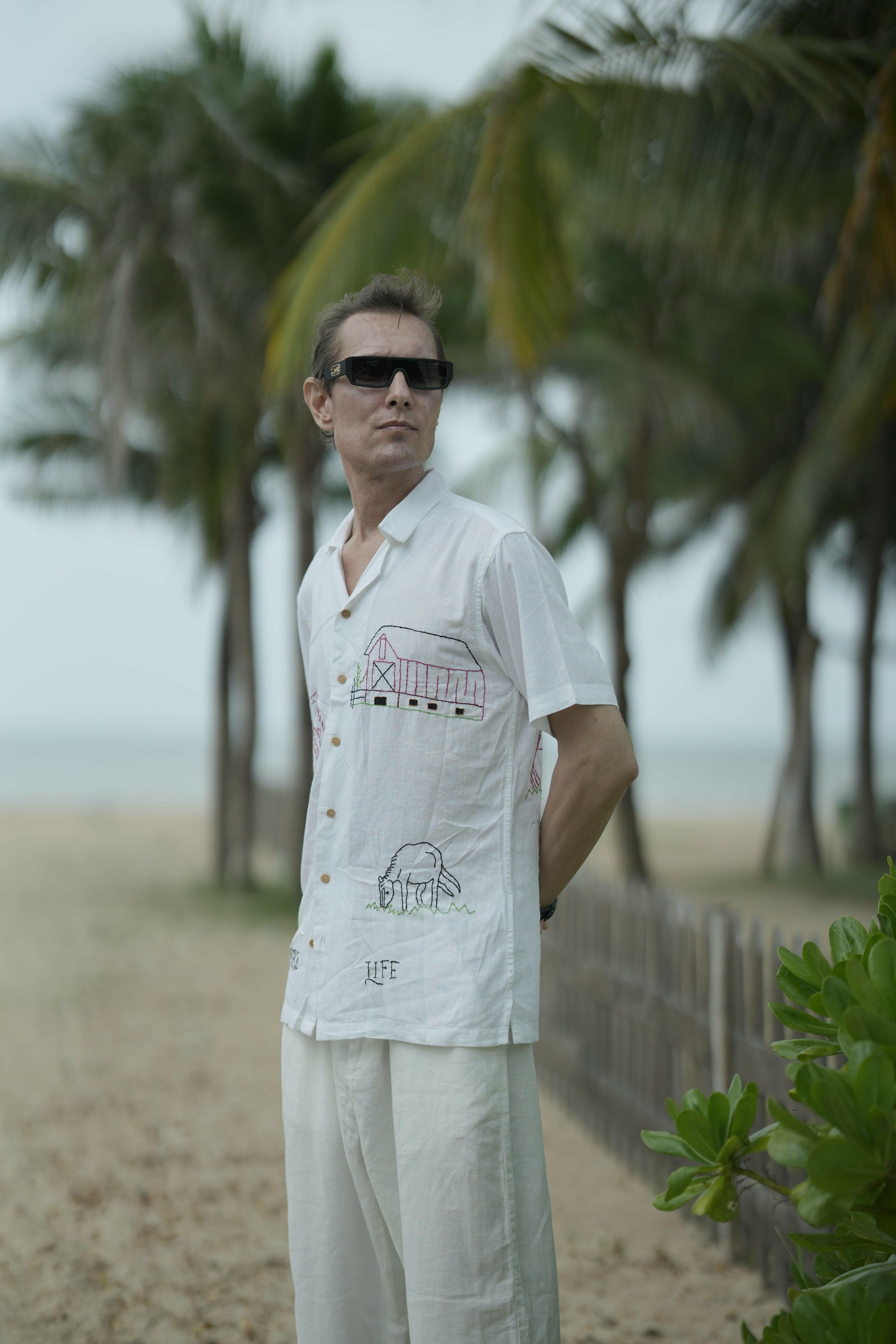 men's embroidered shirts designed with Simple life